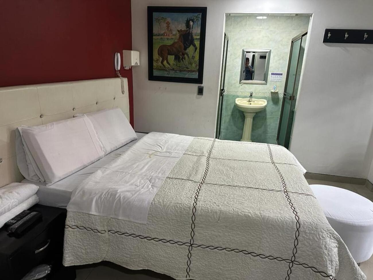 Hotel Bosque Chapinero Bogotá Zewnętrze zdjęcie